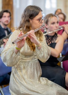 L’ambiance musicale était assurée par l’orchestre des étudiants du département Pharmacie