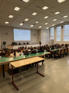 Conférence à la Faculté de lettres, langues et sciences humaines