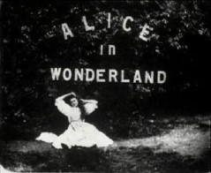 Visuel d'Alice in Wonderland
