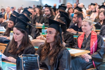 Pour la première fois, les diplômé·es étaient en toge