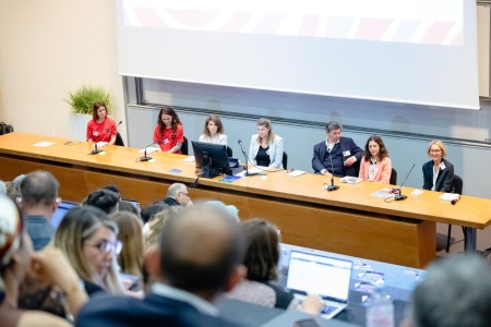 Gaëlle Pantin-Sohier (à droite), est co-présidente du comité scientifique du congrès de l'AFM.